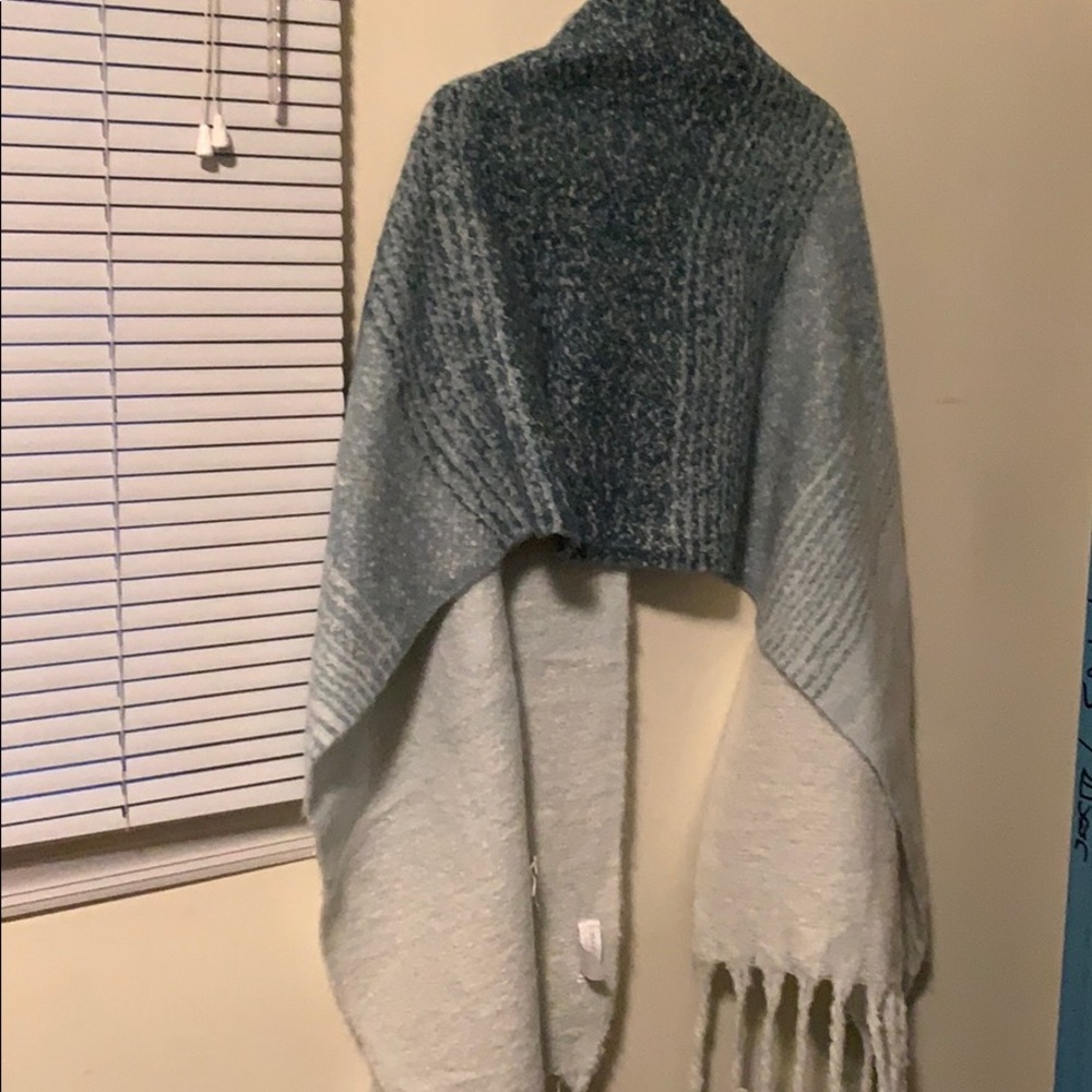 Brand New Shawl-Never Worn